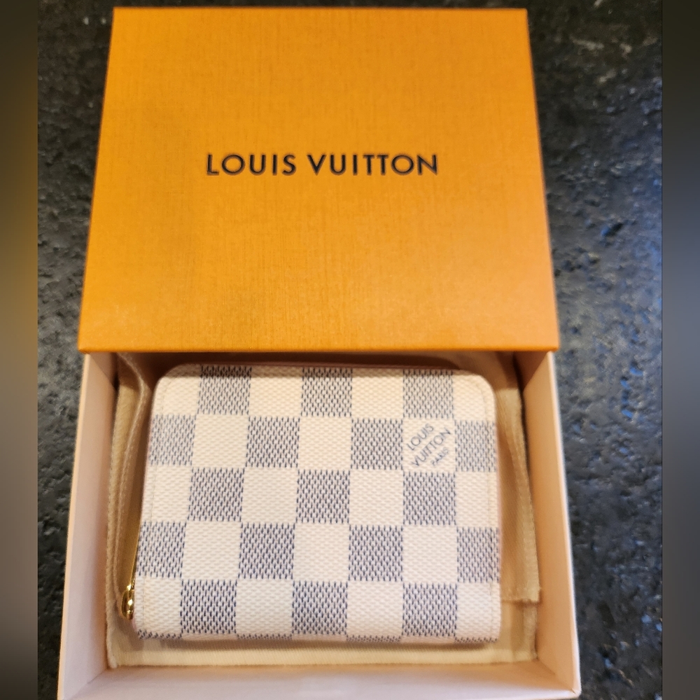 Louis Vuitton Damier Azur Zippy Coin & Card Purse - Brand New w Tags